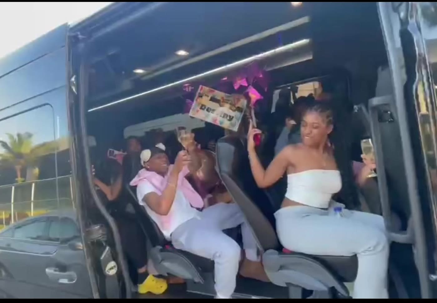 Real Mr Collins Travel capacity transport service media in Punta Cana